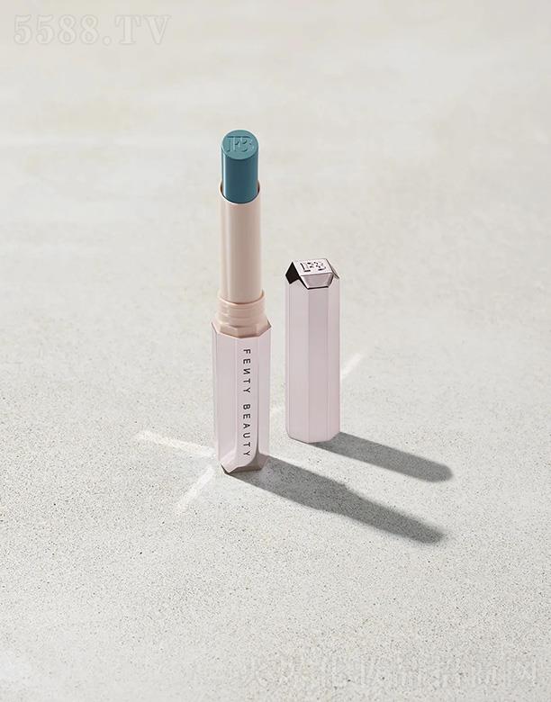 ·����܎��ˮ���yƷ(�Ϻ�)���޹�˾��Fenty Beauty�z�qС�����F�־Æ���ڼt���Ꭷ����ɫ�� չ�F(xi��n)������w�r�и��N�wɫ