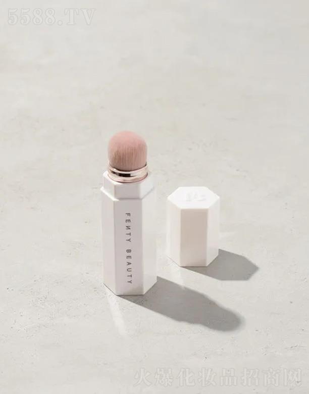 ·����܎��ˮ���yƷ(�Ϻ�)���޹�˾��Fenty Beauty����������ˢ150 �Ԏ�����С�ɱ�y