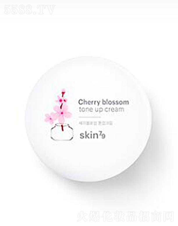 ���y(li��n)�A���V�ݣ��\(y��n)�I(y��ng)�������޹�˾��SKIN79ˮ��(r��n)ѩ���ѻ����˪