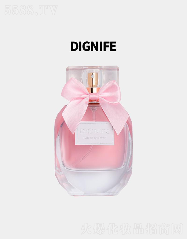 �㽭��ܽ��     ��������������С��   Ůʿ���»�����