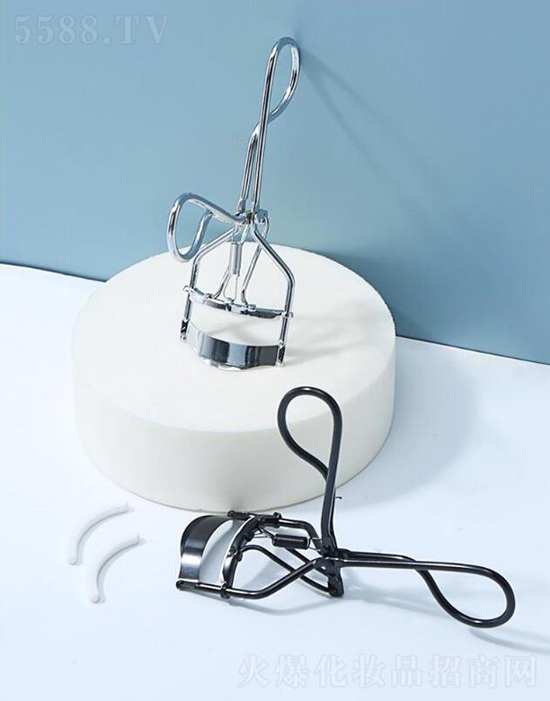 ������ ���N��ë�A���yɫ���P䓽�ë���N���V�ǳ־�