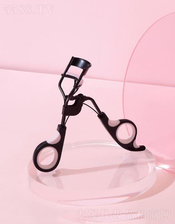 ������ 3D�Ӹн�ë�A �S���pɫ�V�ǽ�ë��